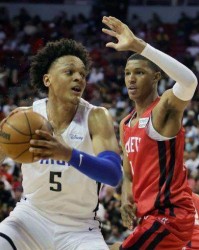 乐鱼网官网-班凯罗首秀惊艳力压史密斯 魔术队的选择是对的？