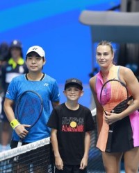 乐鱼体育官网-白卓璇：世界第一萨巴伦卡也会有起伏，她没有想象中那么可怕